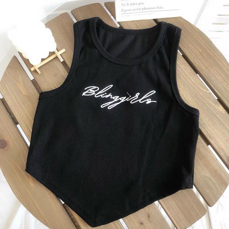 Áo Croptop Ba Lỗ Vạt Nhọn Thêu Chữ