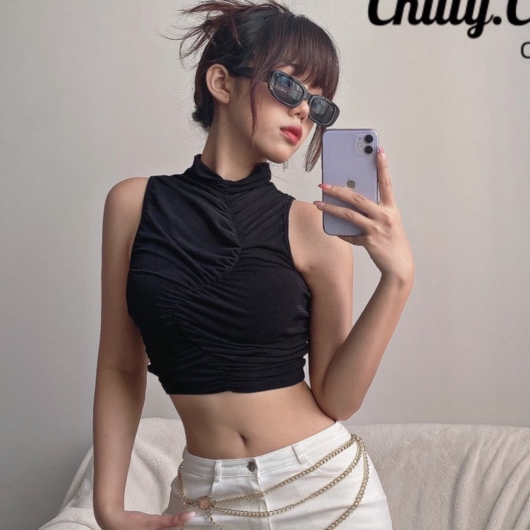 Áo croptop nhúng ngực sát nách, cổ lọ ôm dáng phong cách âu mỹ