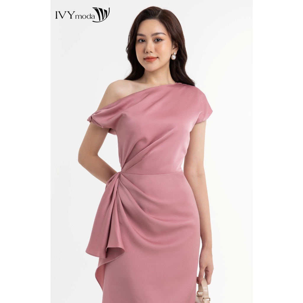 Đầm lụa lệch vai nữ IVY moda MS 48M7992