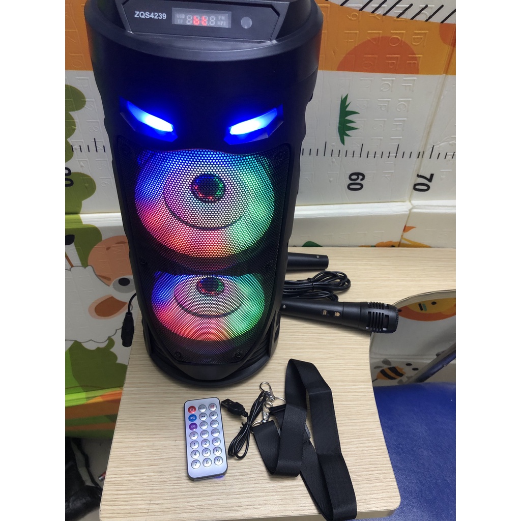 Loa Bluetooth Karaoke Mini ZQS 4239 2 Bass 10 Tặng 2 Micro Bass Căng Loa Vi Tính Loa Sách Tay