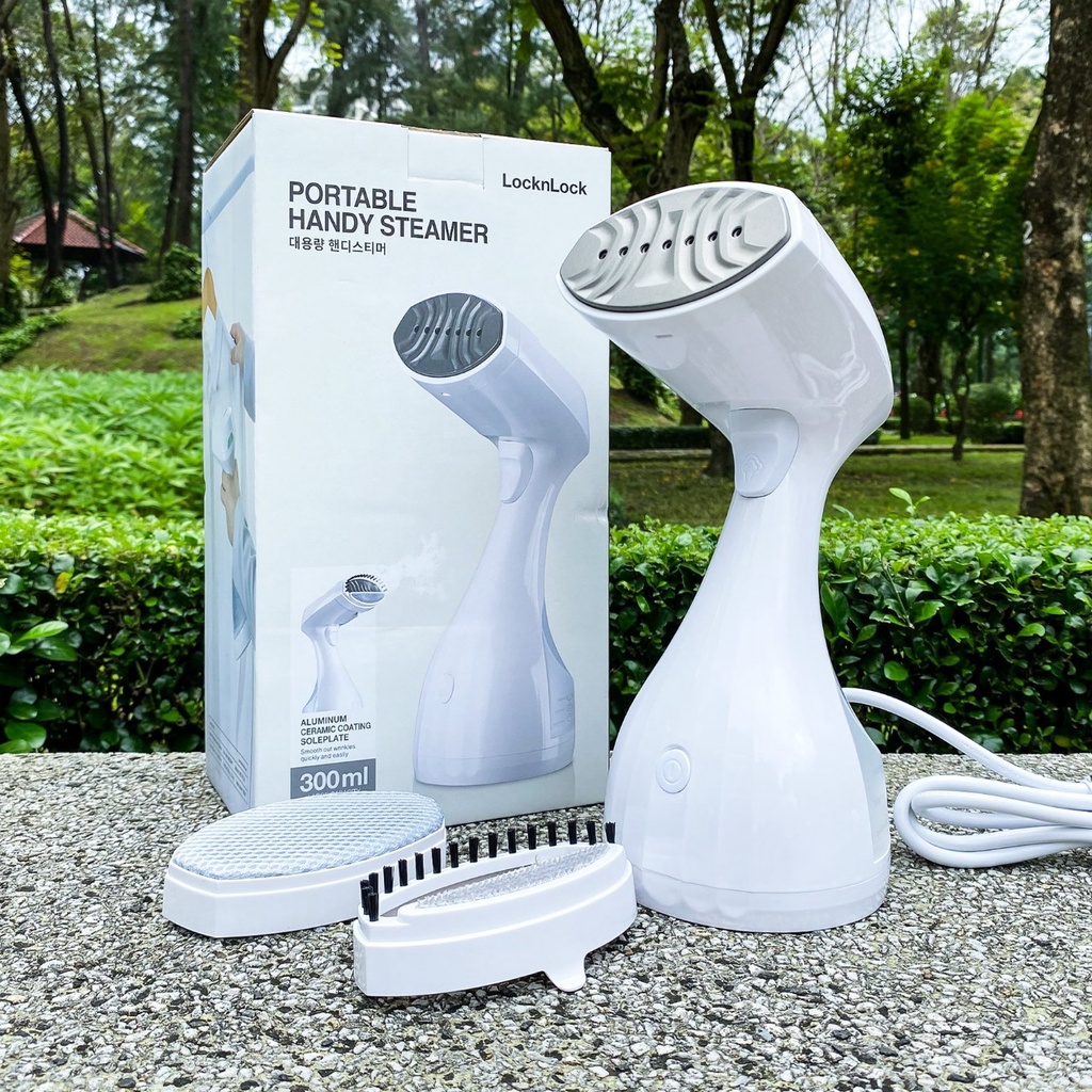 BÀN LÀ HƠI NƯỚC CẦM TAY LOCKNLOCK ENI222WHT 1500W, 220-240V