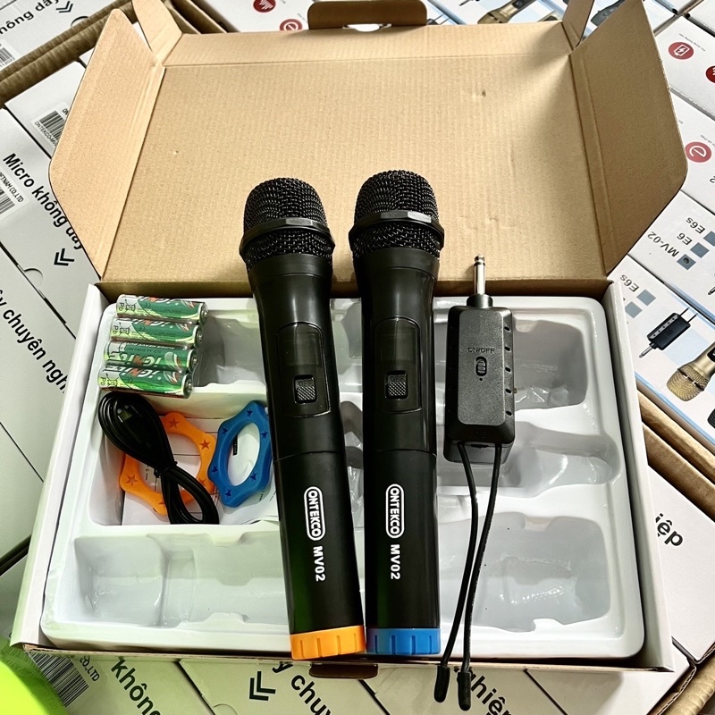 Mic không dây đa năng dùng được cho loa kéo âm ly vang mẫu mv-02