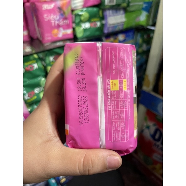 Băng Vệ Sinh Diana Maxi Siêu Thấm Siêu Mỏng Cánh /Không Cánh 8 miếng