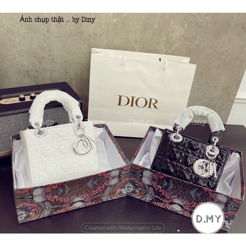 🔥 Xả Hàng Tồn Kho 🔥 Túi Xách Nữ D.i.o.r Lady 18 Cm Bản Tag Bạc Da Bóng 479k Giá: 480.000 đ Mã sản phẩm: PVN8793 -----