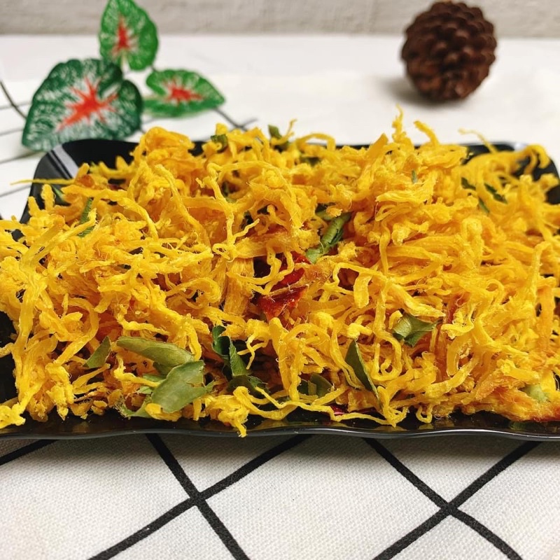 Khô gà lá chanh Nut Farm 500g, thơm ngon, cay cay, thấm vị