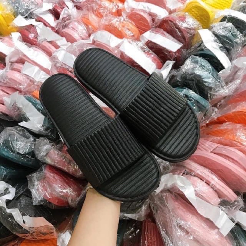 Dép nhựa quai ngang