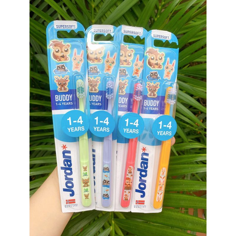 Bàn chải đánh răng cho bé Jordan 1-4 tuổi