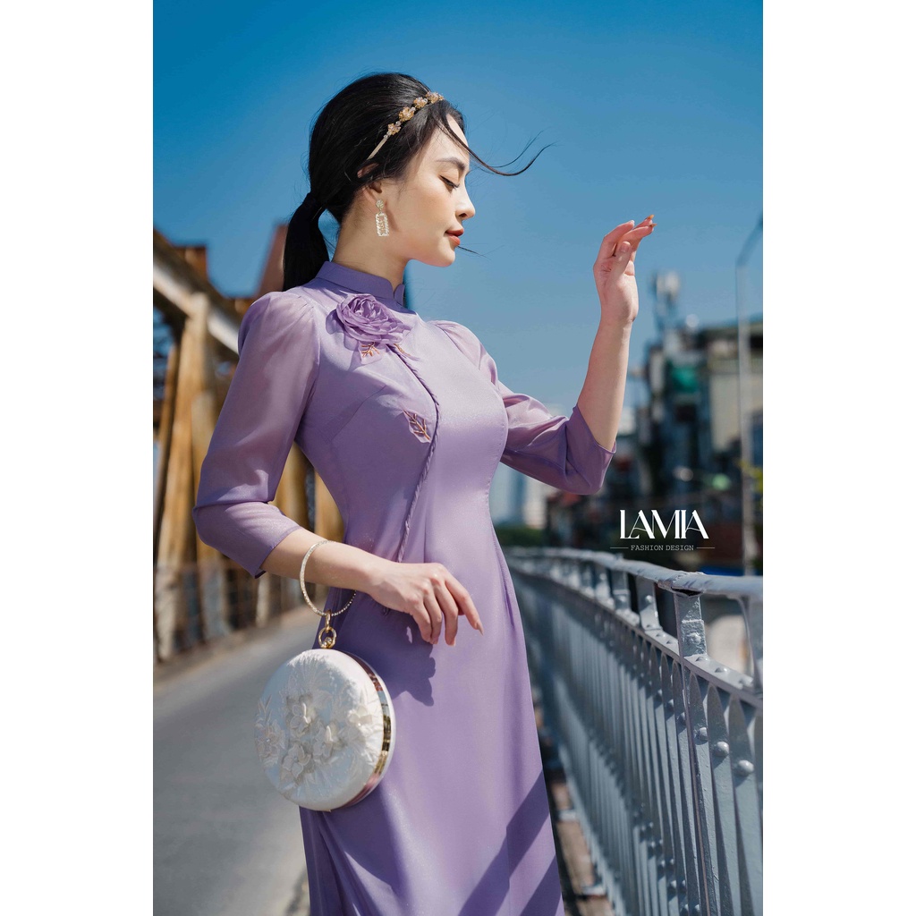 Áo dài truyền thống Lamia Design AD056 lụa phối tơ óng cao cấp màu tím thủy trung đính kết hoa cườm