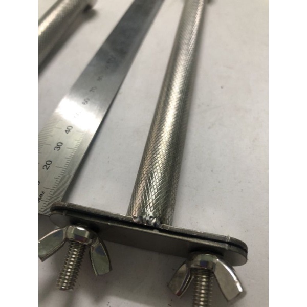 Cầu mài móng inox cho vẹt size trung và nhỏ