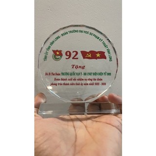 Quà Tặng Pha Lê Để Bàn
