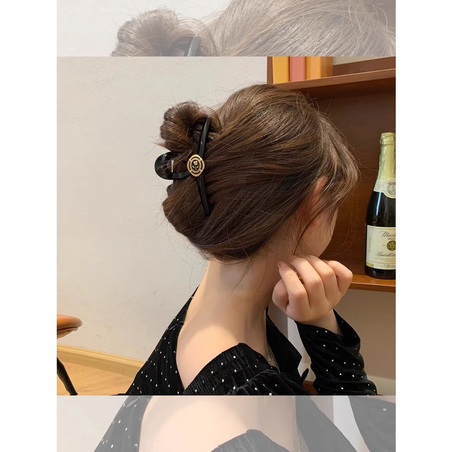 Kẹp Tóc Hình Cá Mập Đính Ngọc Trai Giả Thiết Kế Tinh Tế Thời Trang Thu Đông Cho Nữ