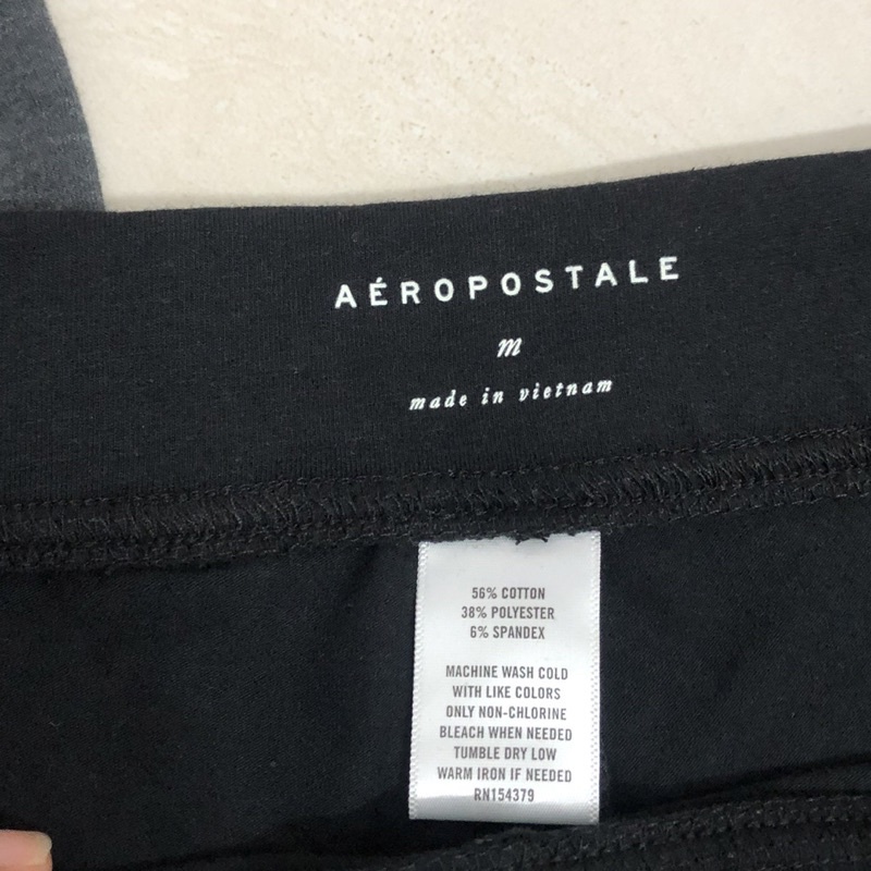 Quần short thun ôm thể thao