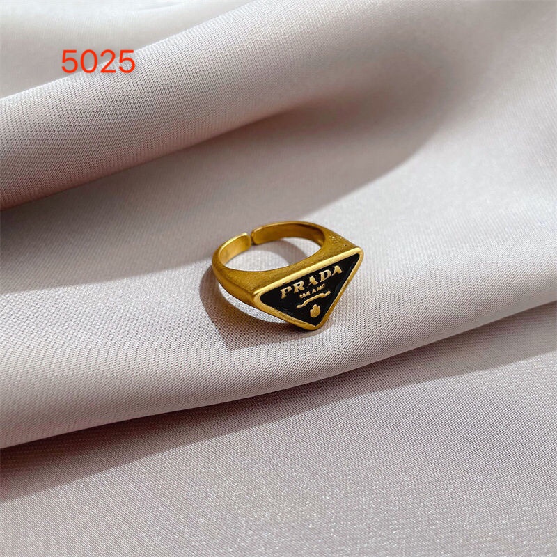 Set Nhẫn Prada Mạ Vàng Phong Cách Vintage Thời Trang Cho Nữ