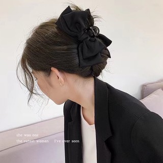 Kẹp Tóc Hình Cá Mập Bằng Satin Phong Cách Hàn Quốc