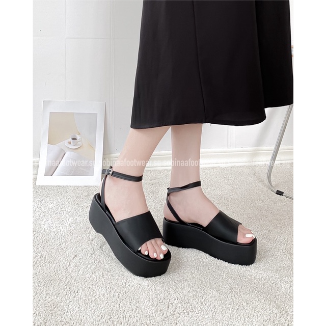 Sandal xuồng bản ngang da mềm hàng xuất cao 6cm