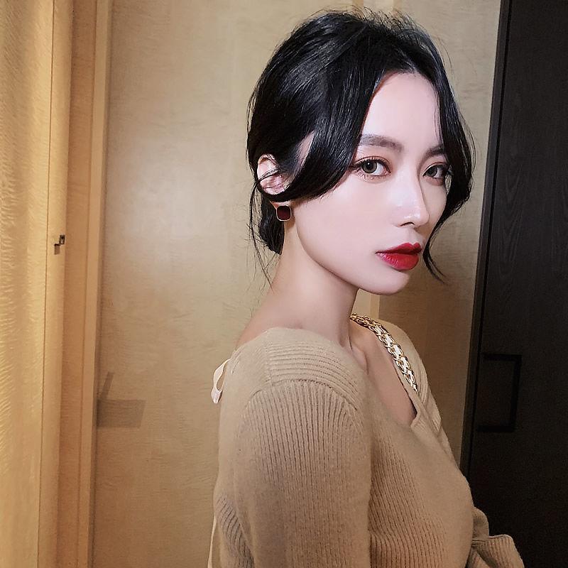 Bông tai hình vuông đỏ đô cô nàng công nương nước Pháp BT300