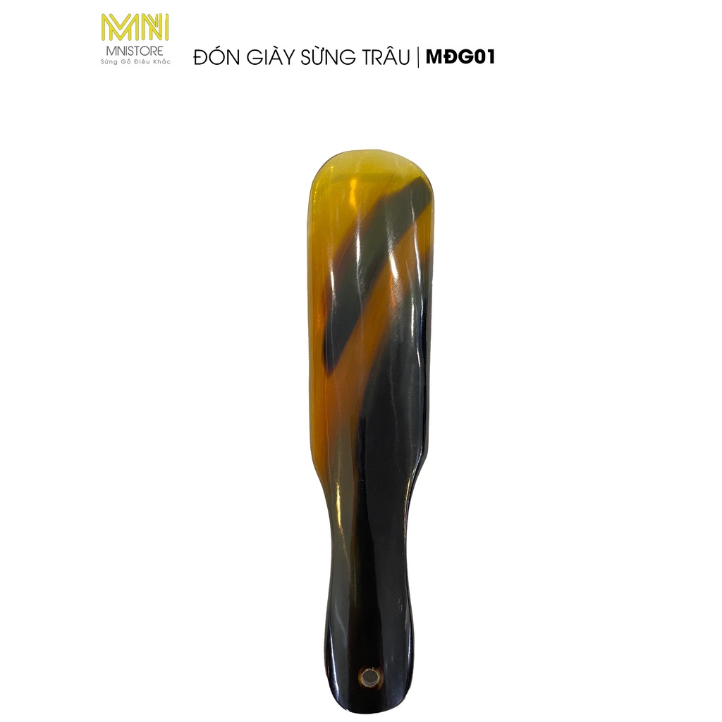 Đón giày sừng trâu kích thước 16cm đến 21cm kiểu dáng to nhỏ khác nhau giúp gót chân trượt vào giày dễ hơn