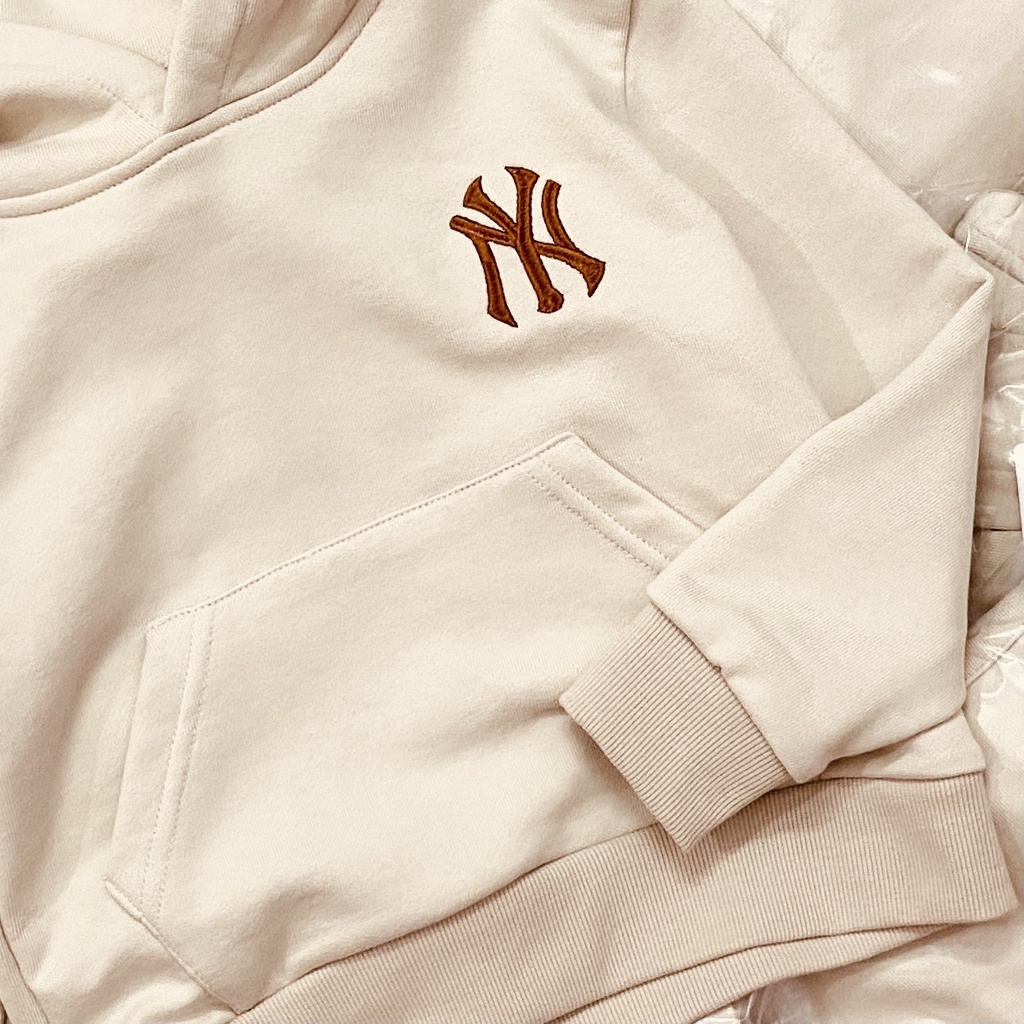 Bộ nỉ da cá có mũ màu be cho bé gái