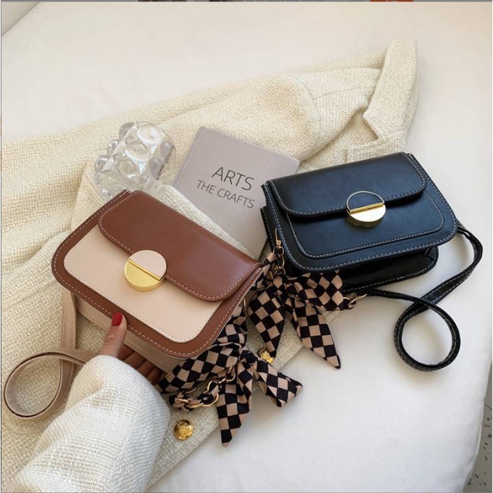 Túi xách nữ đeo chéo dây xích phối khăn tuyệt đẹp chất da dày dặn bền bỉ theo năm tháng Capucha T231