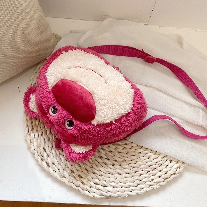 Túi Đeo Chéo Hình Chú Gấu Dâu Tây Lotso Disney Nhồi Bông Đáng Yêu