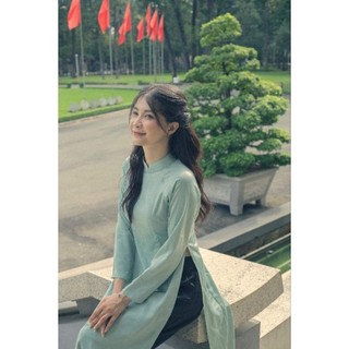 áo dài lụa tằm truyền thống