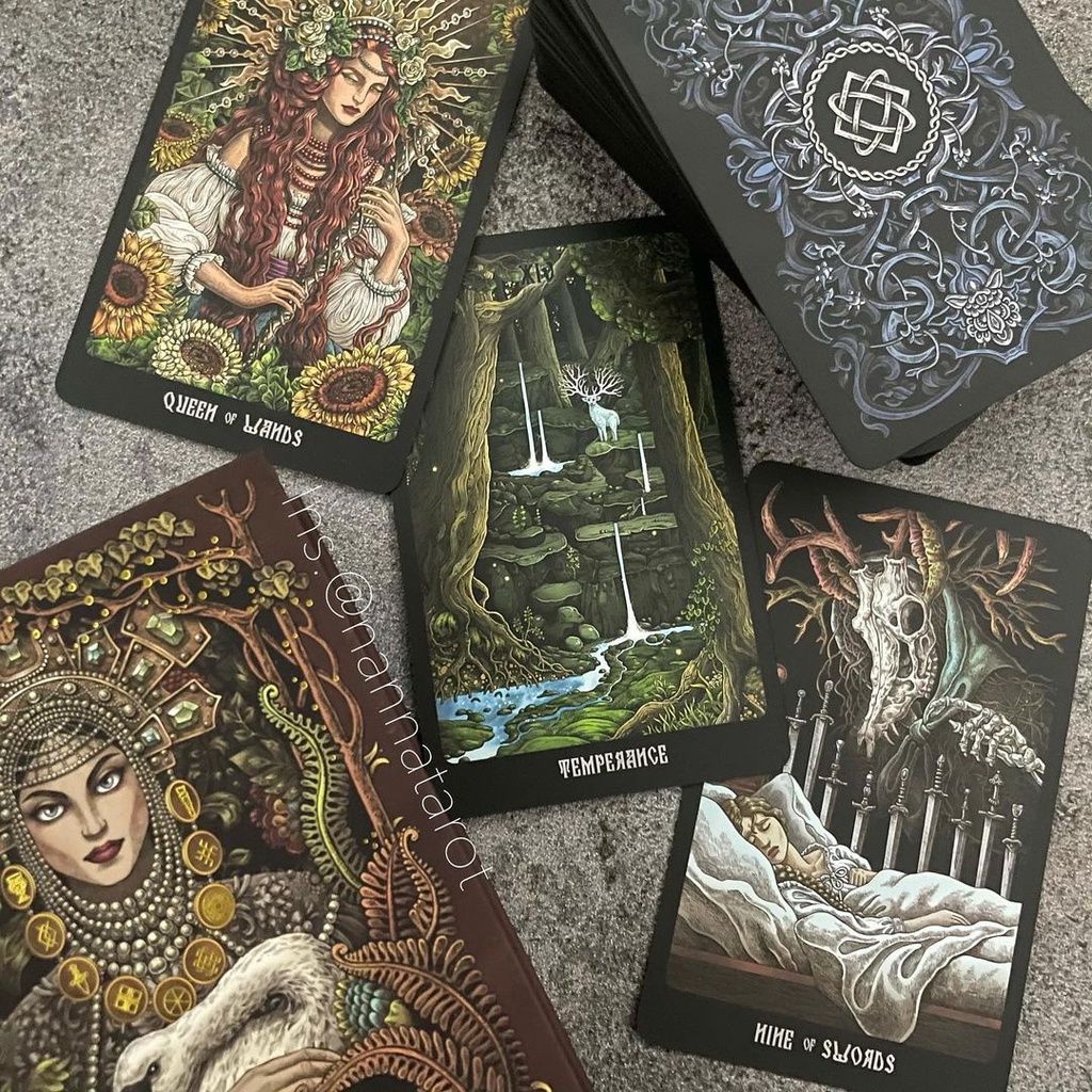 Bộ bài Slavic Legends Tarot phiên bản Black Edition