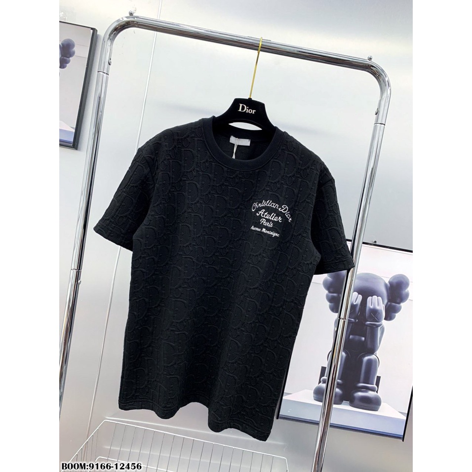 Áo Phông Nam Vân Nổi Thêu Chữ Christian Vải Mát Mịn - Áo Thun Nam DIO Vân Nổi Cao Cấp