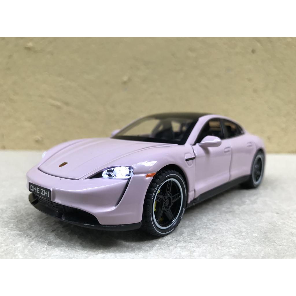 Mô hình xe Porsche Taycan S 2023 1:32