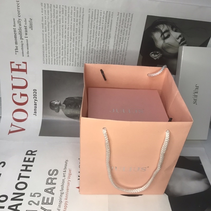 Hộp quà hoa hồng JULIUS