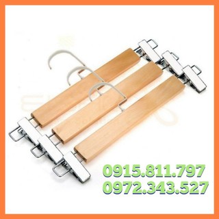 Móc treo quần áo - móc kẹp gỗ treo quần,váy màu vàng có đầu kẹp inox,kích thước trẻ em và người lớn