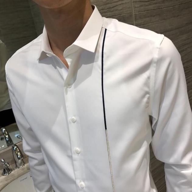 Sơ mi trắng hoạ tiết viền đen