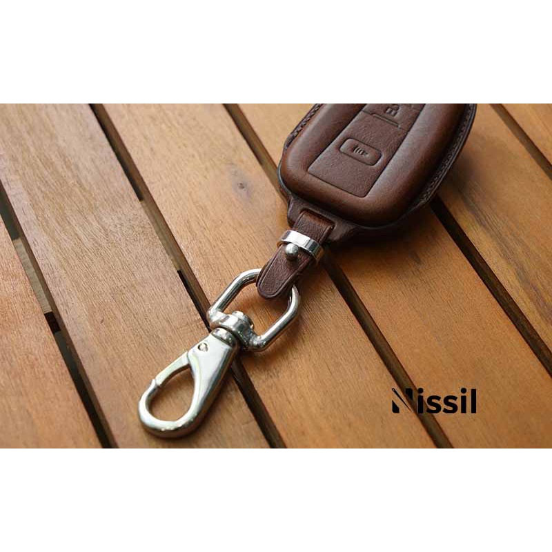 Bao da Toyota Corolla Cross, Altis 2022 - M2 - 3 nút - Da bò vachetta - bao da chìa khoá ô tô