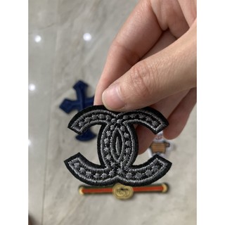 sticker thêu là ủi