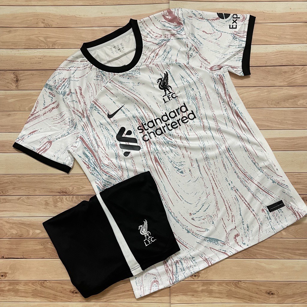 Áo Bóng Đá CLB Liverpool, Áo Đá Banh Liver 2022/2023 - Chuẩn Mẫu Thi Đấu - Vải Polyester Gai Thái