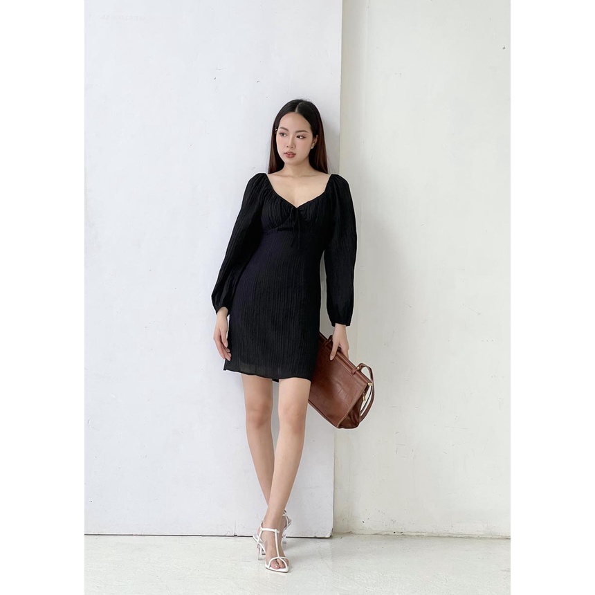 Đầm nữ hở lưng 2 lớp tay dài thắt dây sau thời trang GAGO màu đen GG4183