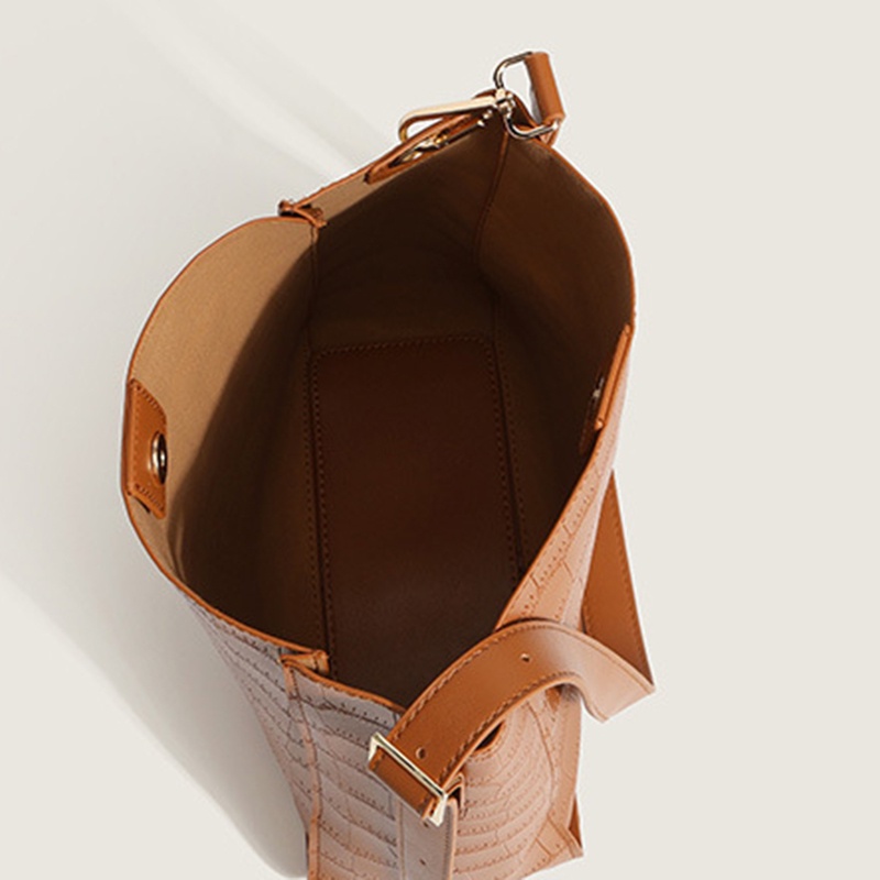 Túi Đeo Vai Họa Tiết Da Cá Sấu Sức Chứa Lớn Thời Trang Cho Nữ