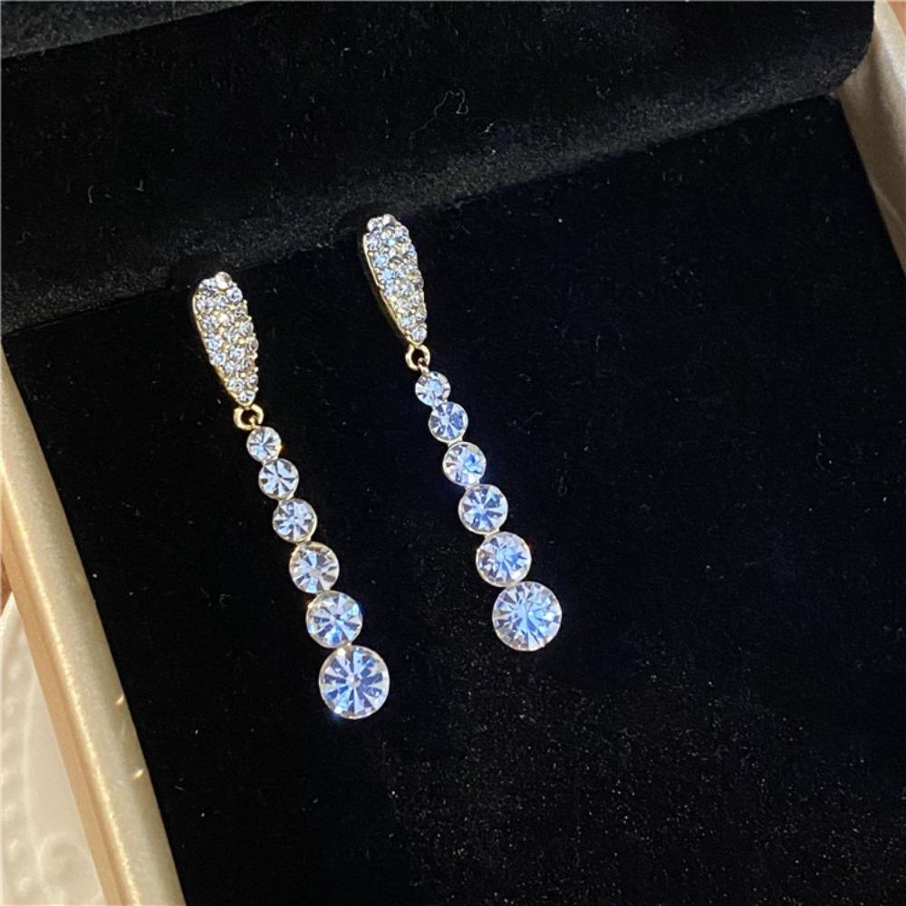 Bông Tai Dáng Dài Đính Hạt Phối Tua Rua Phong Cách Pháp Thời Trang Cho Nữ