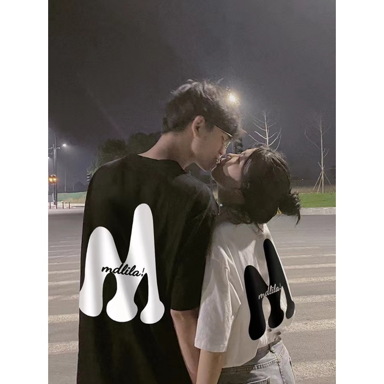 Áo phông SMALL THINGS màu trắng đen in hình chữ M MDLILA