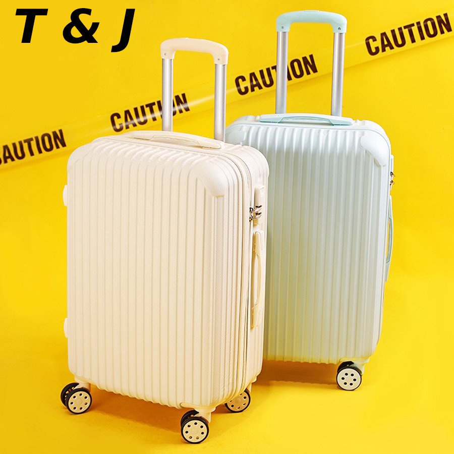 Vali Du Lịch Cao Cấp Chống xước chống va đập. Góc,tay đẩy bằng inox ko rỉ.Hàng có sẵn, ko cần order