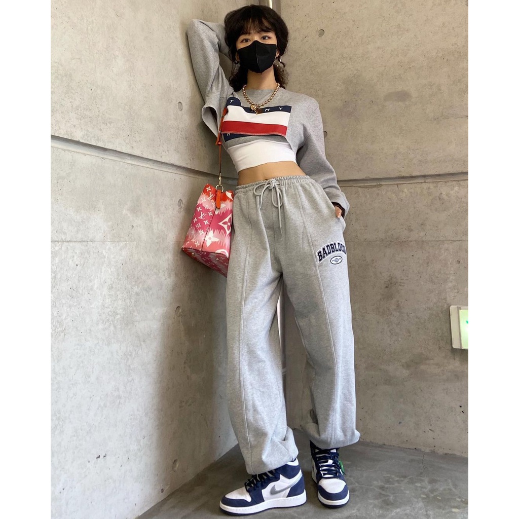 Quần Dài Thể Thao Ống Rộng Màu Đen Phong Cách Đường Phố Thời Trang Thu Đông 2022