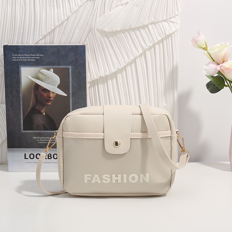 Ielgy Túi Đeo Chéo Vuông Nhỏ In Chữ Phong Cách Hàn Quốc Cho Nữ