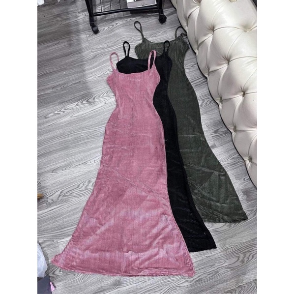 Đầm body nhung đuôi cá