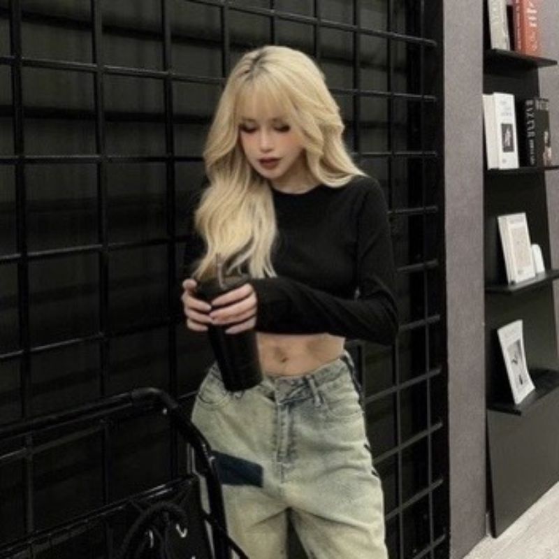 Áo Thun Gân CỔ TRÒN TAY DÀI XỎ NGÓN dáng croptop Thời Trang Hàn Quốc.