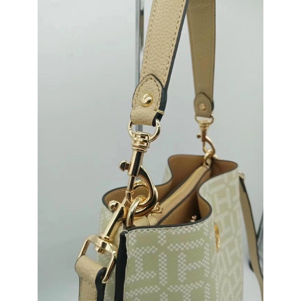 TÚI XÁCH BUCKET TOMMY HILFIGER