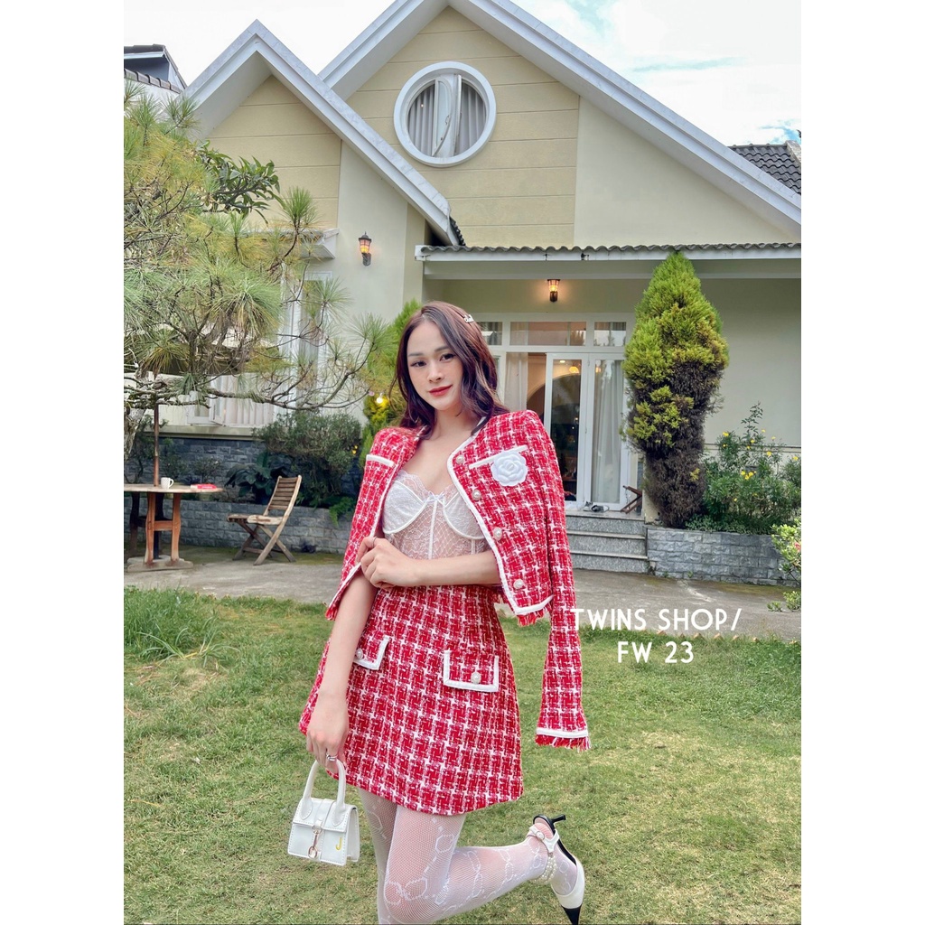 Set dạ đỏ phối tafta khuy trai viền trắng thiết kế by Twins(Carrol Red Tweed)
