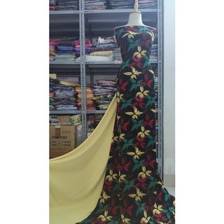 [HCM]2m Vải lụa lạnh hoạ tiết hoa lá rơi (1) - lụa Mango chính phẩm