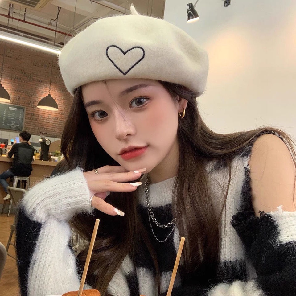 Mũ Beret Len Thêu Hình Trái Tim Xinh Xắn Thời Trang Mùa Thu Đông Theo Phong Cách Hàn Quốc