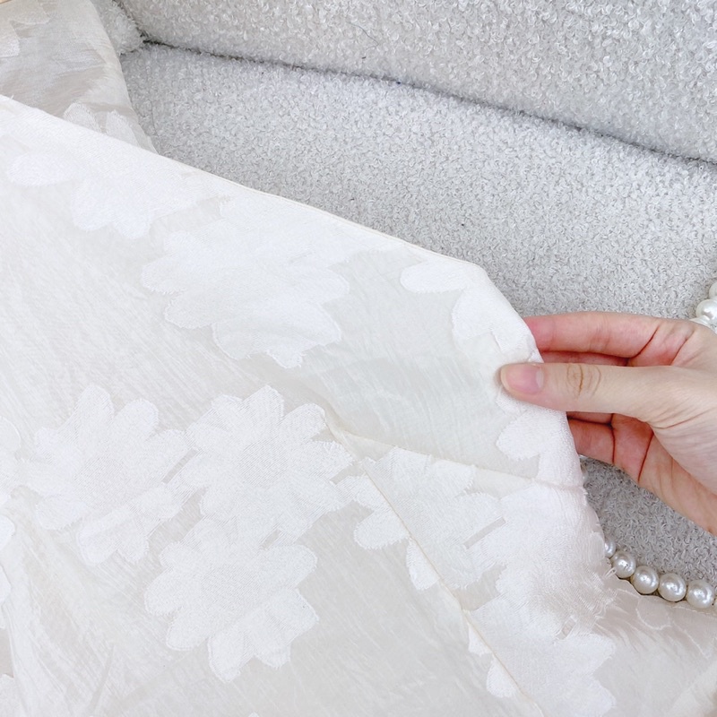 Áo Dài Tết Váy Đầm Tiểu Thư, Đầm Trắng Bèo Tay Hở Lưng Xếp Ly Nữ Tính Phối Bèo Điệu Đà Nữ Tính Cho Phái Nữ.