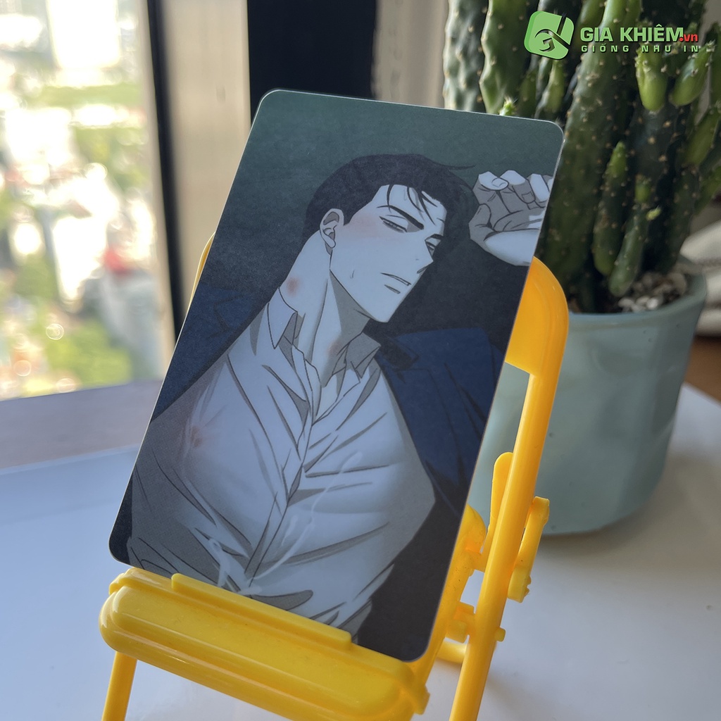 Card bơi "UNDER THE GREEN LIGHT" Card nhựa dày như thẻ ATM CCCD