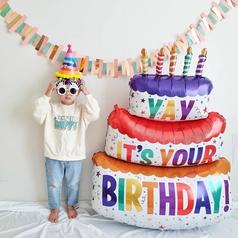 Bóng hình chiếc bánh kem sinh nhật, bánh gato trang trí sinh nhật, thôi nôi